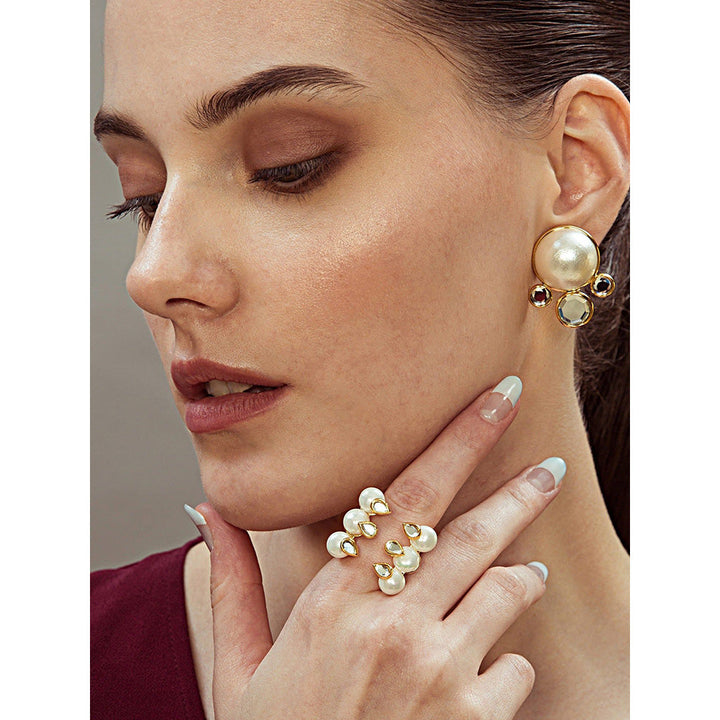 Isharya Ayaana Pearl & Surrounded Mirrors Stud In 18KT Gold Plated