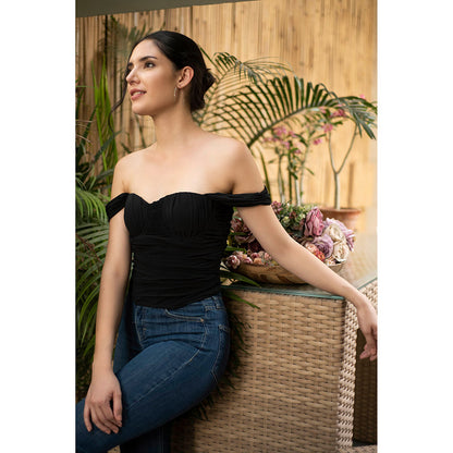 IT GIRL Black Swan Top-Black