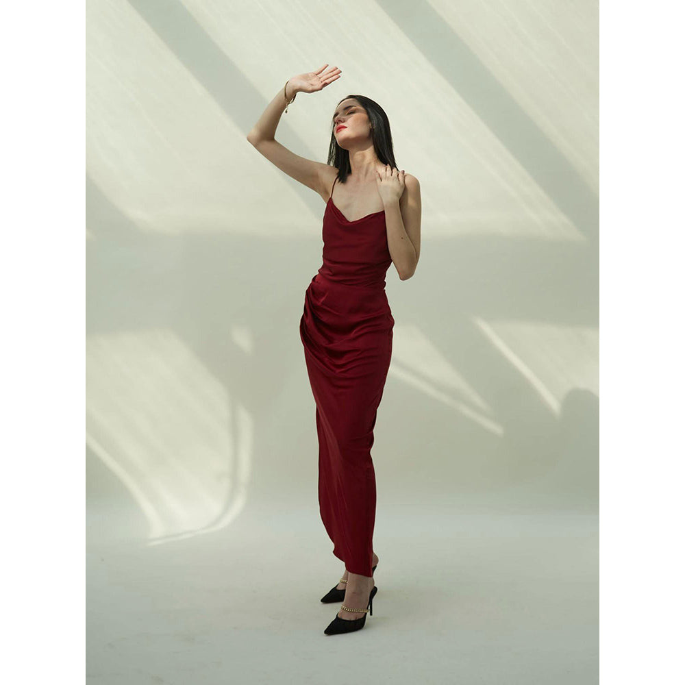 IT GIRL Charlotte Maroon Solid Maxi Dress