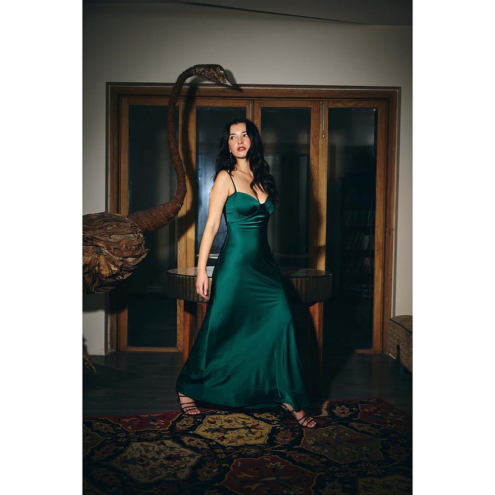 IT GIRL Women Green Evelyn Maxi Dress