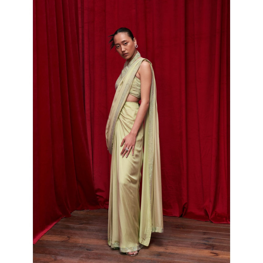 ITRH Green Chiffon Draped Skirt with Detachable Drape with Halter Neck Blouse (Set of 3)