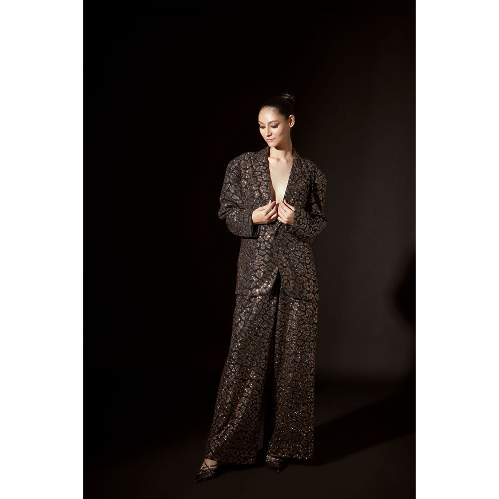 ITRH Boxy Chic Black Jacket with Pant (Set of 2)