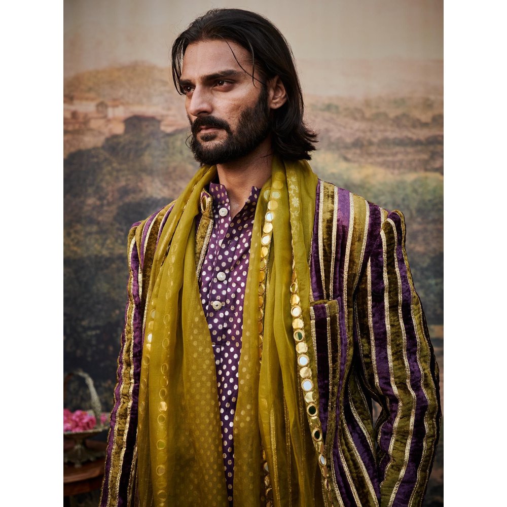 ITRH Varn-Harit Olive and Purple Makhmal Jacket Kurta and Pant with Stole (Set of 4)