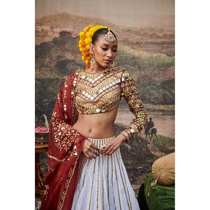 ITRH Red and White Surkh Lehenga Blouse with Dupatta (Set of 3)