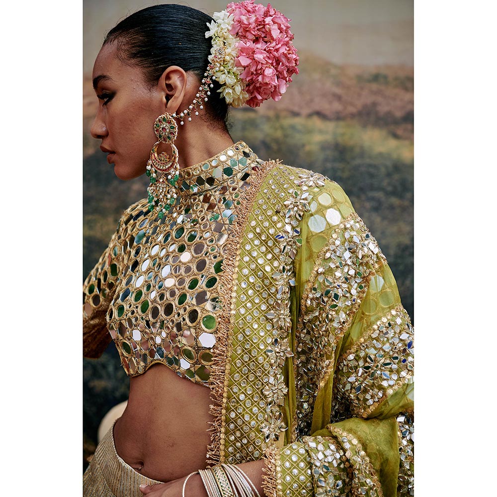 ITRH Sheesh Saanjh Lehenga Blouse with Dupatta (Set of 3)