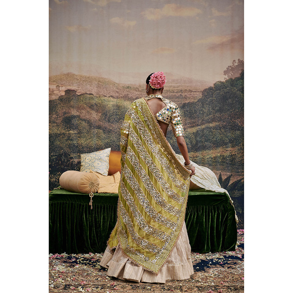 ITRH Sheesh Saanjh Lehenga Blouse with Dupatta (Set of 3)