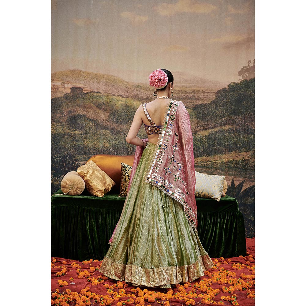 ITRH Green Azal Sheesh Lehenga with Blouse and Dupatta (Set of 3)