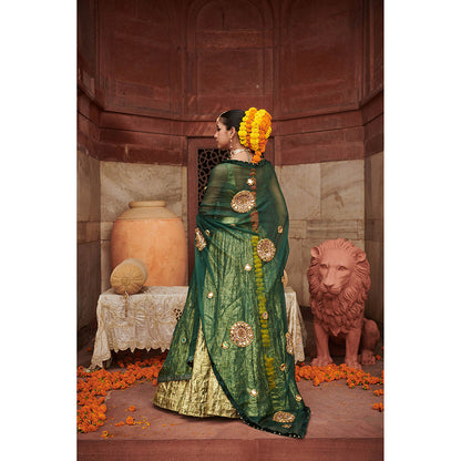 ITRH Green Pushp Lampi Lehenga with Blouse and Dupatta (Set of 3)