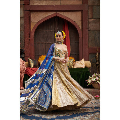 ITRH Chandi- Sona Stripes Lampi Lehenga with Blouse and Dupatta (Set of 3)