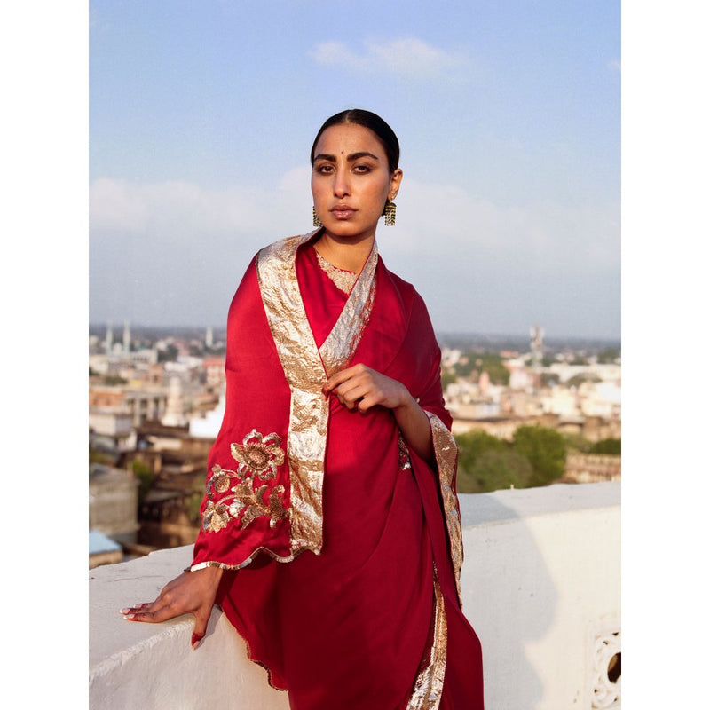 Jadon Red Ajna Saree without Blouse