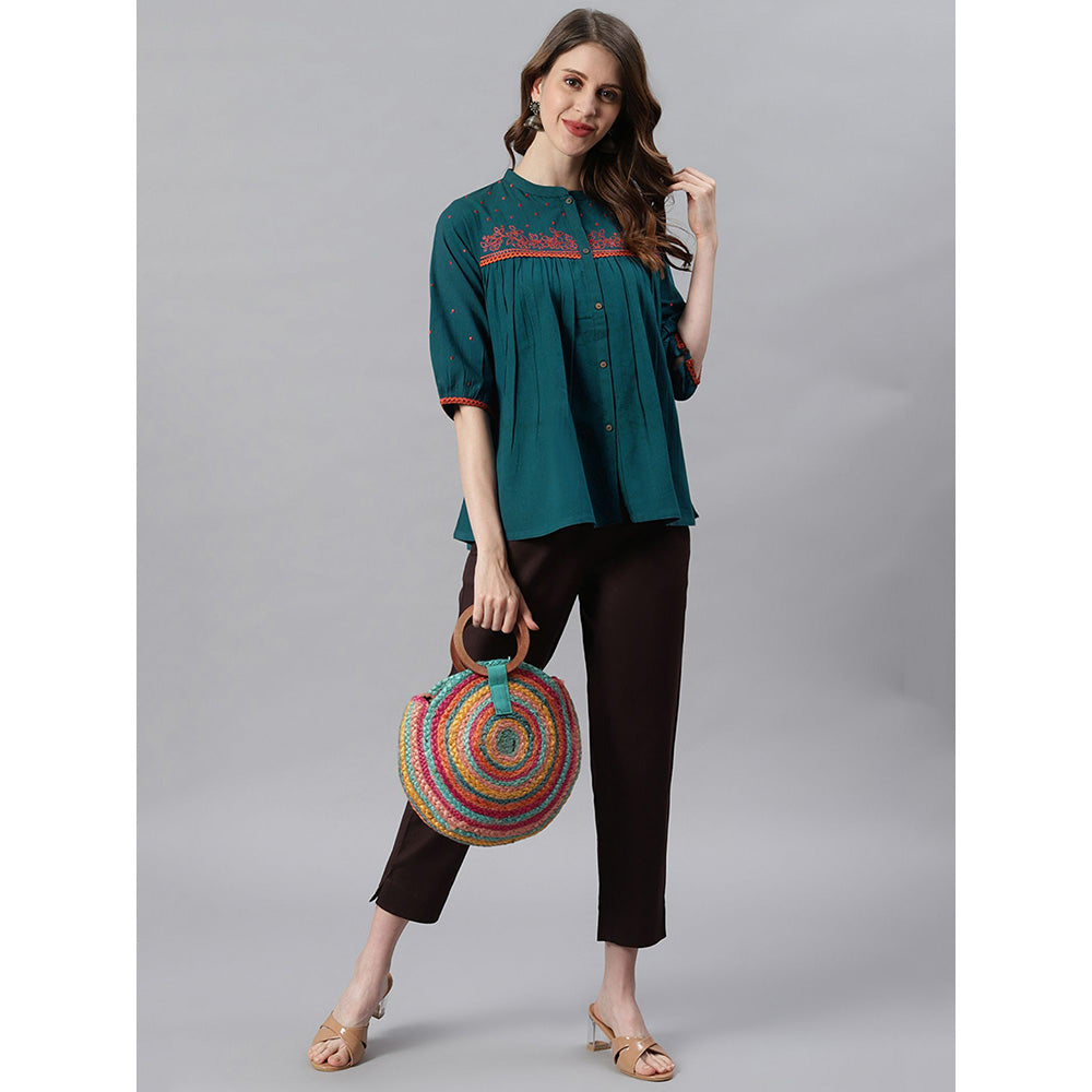 Janasya Green Cotton Flex Embroidered Regular Top