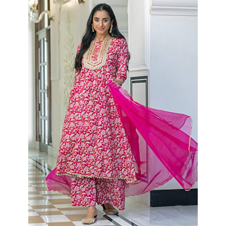 Janasya Women Pink Cotton Foil Floral Printed Kurta with Palazzo & Dupatta (Set of 3)