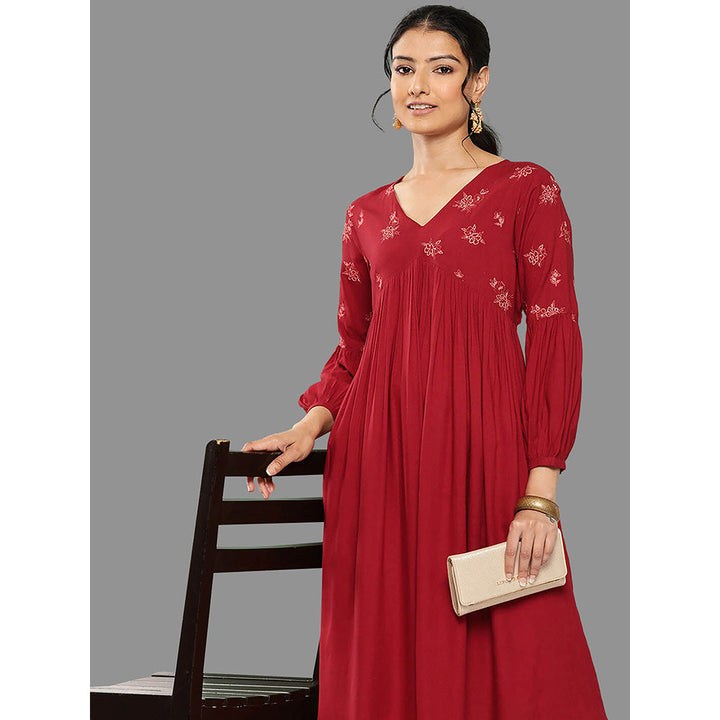 Janasya Womens Maroon Rayon Embroidered Gathered Kurta