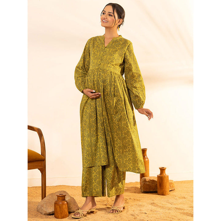 Janasya Womens Olive Cotton Printed Gathered Maternity Kurta with Pants (Set of 2)