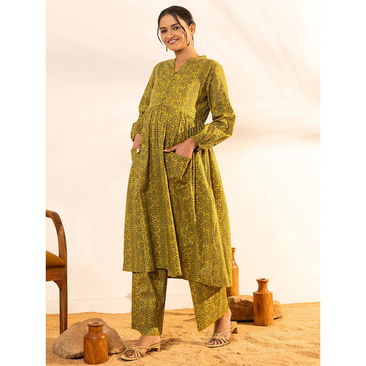 Janasya Womens Olive Cotton Printed Gathered Maternity Kurta with Pants (Set of 2)