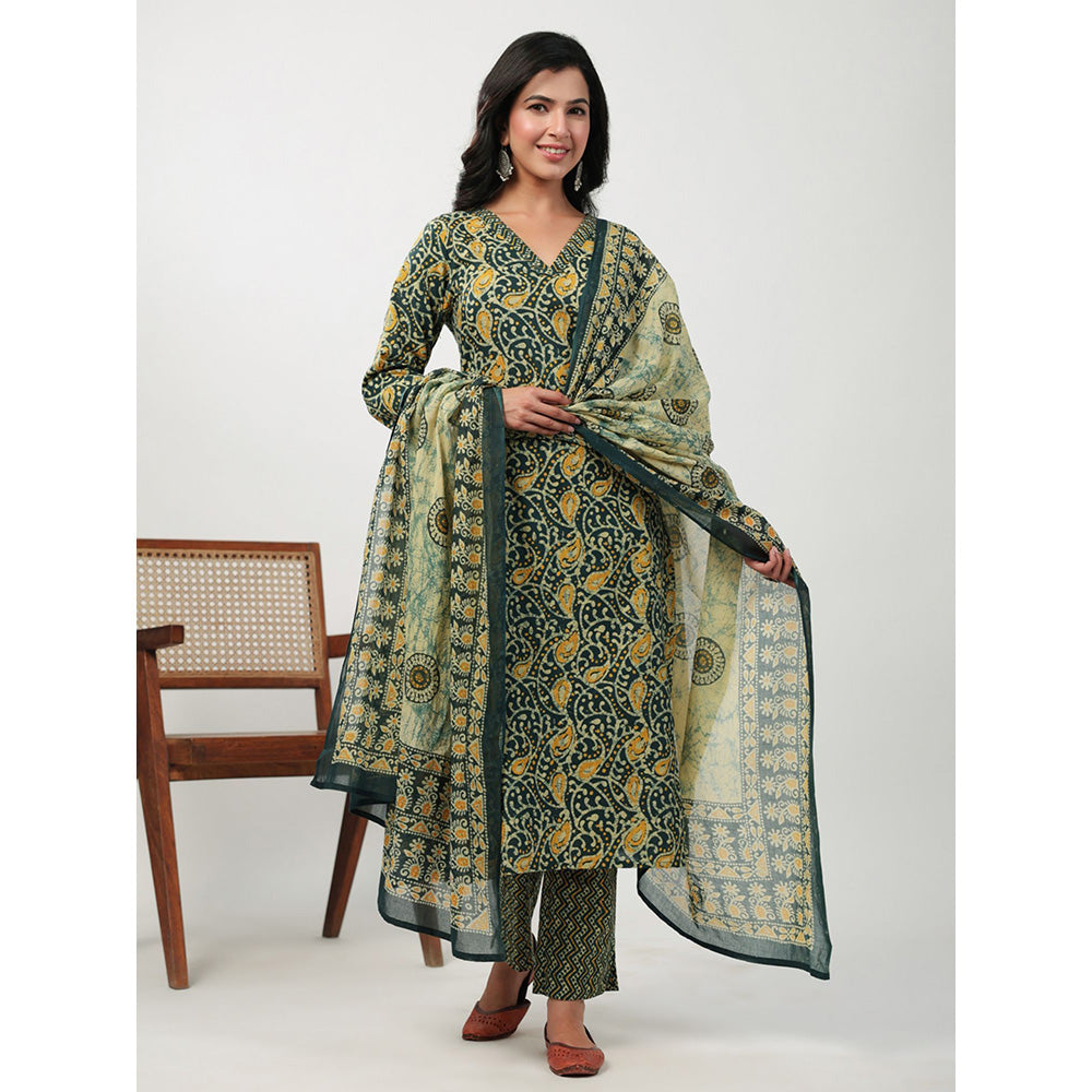 Janasya Womens Green Cotton Batik Straight Kurta with Pant and Dupatta (Set of 3)