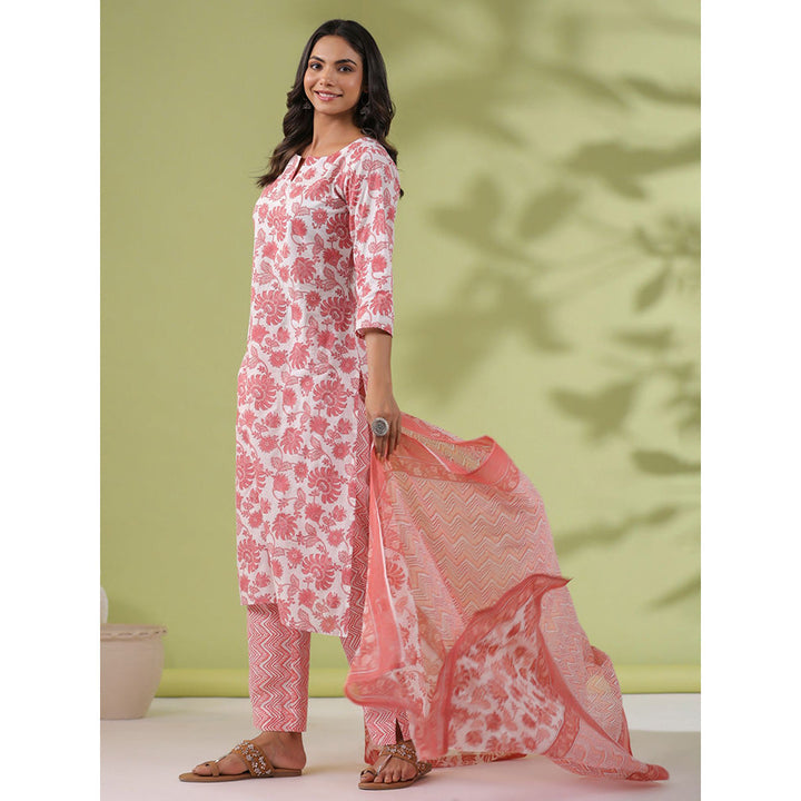 Janasya Womens White and Peach Cotton Floral Straight Kurta with Pant and Dupatta (Set of 3)