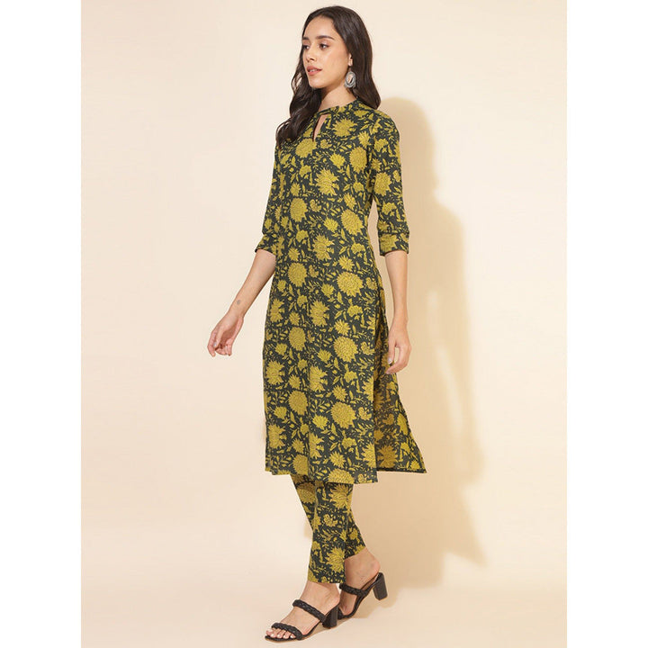 Janasya Womens Dark Green Cotton Floral Straight Co-Ord (Set of 2)