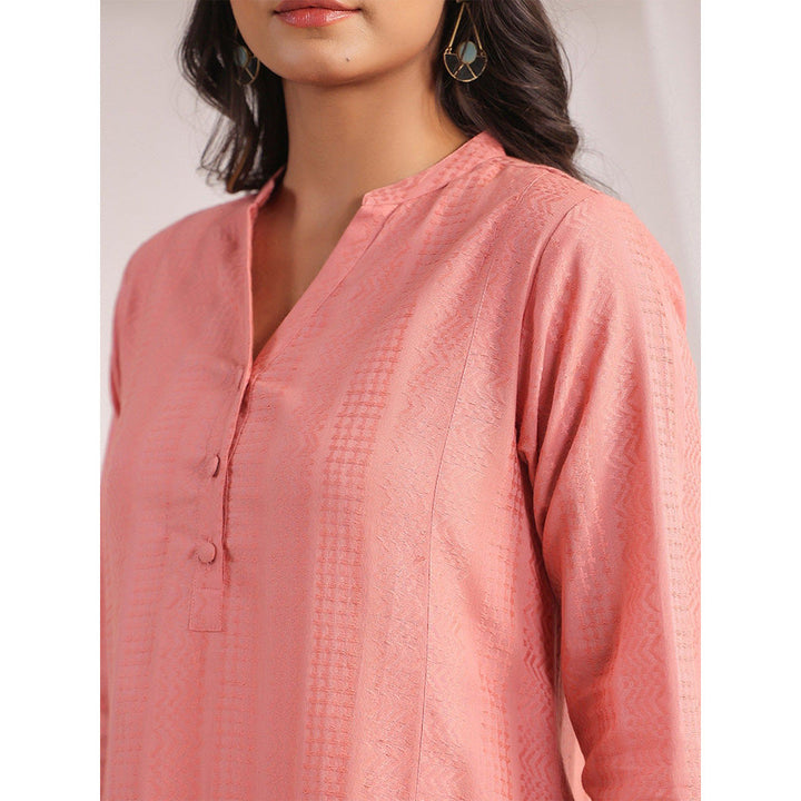 Janasya Womens Peach Cotton Jacquard Self Design A-Line Kurta with Pant (Set of 2)