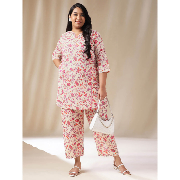 Janasya Women Plus Size Off White Floral Printed Kurta with Pant (Set of 2)