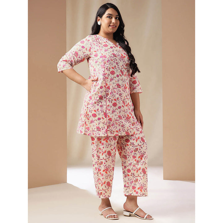 Janasya Women Plus Size Off White Floral Printed Kurta with Pant (Set of 2)