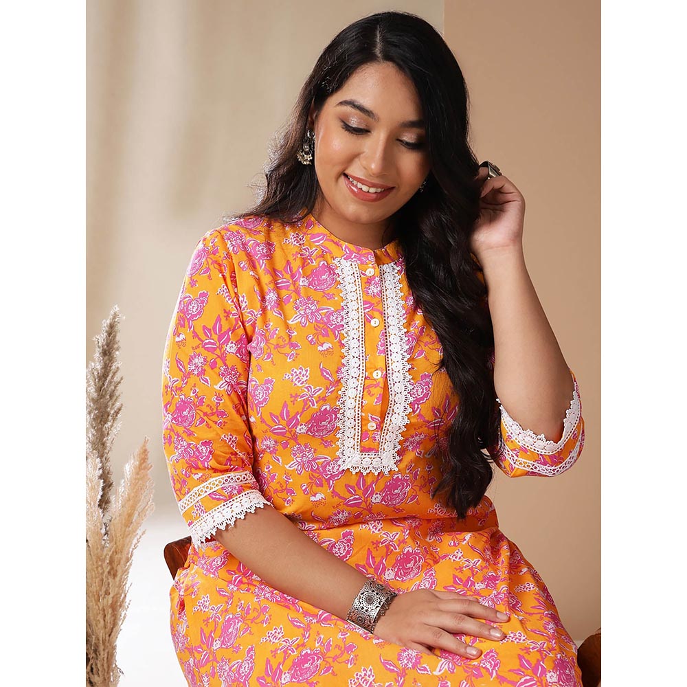 Janasya Women Plus Size Orange Floral Printed Kurta with Pant (Set of 2)