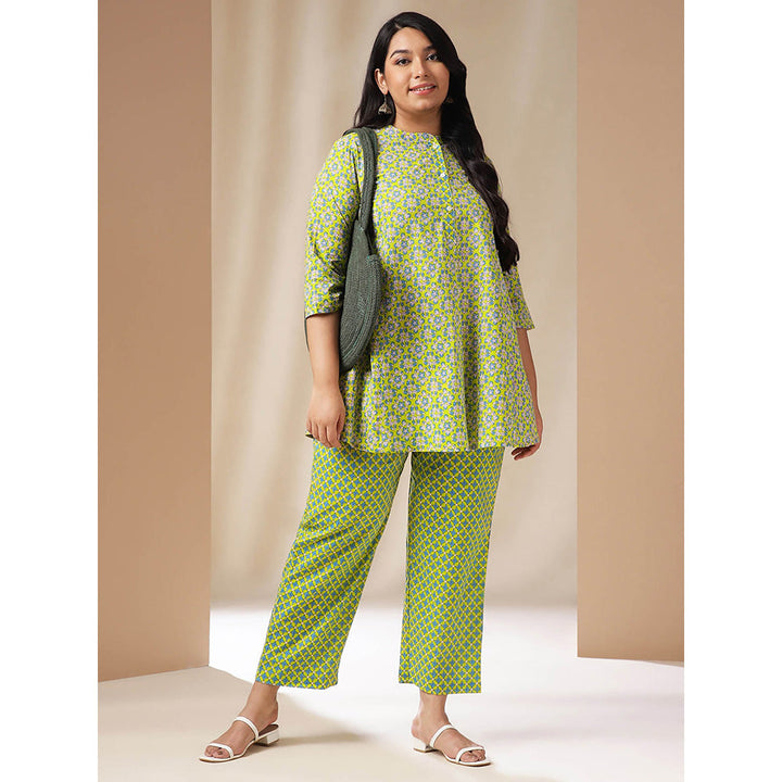 Janasya Women Plus Size Green Floral Printed Tunic with Pant (Set of 2)