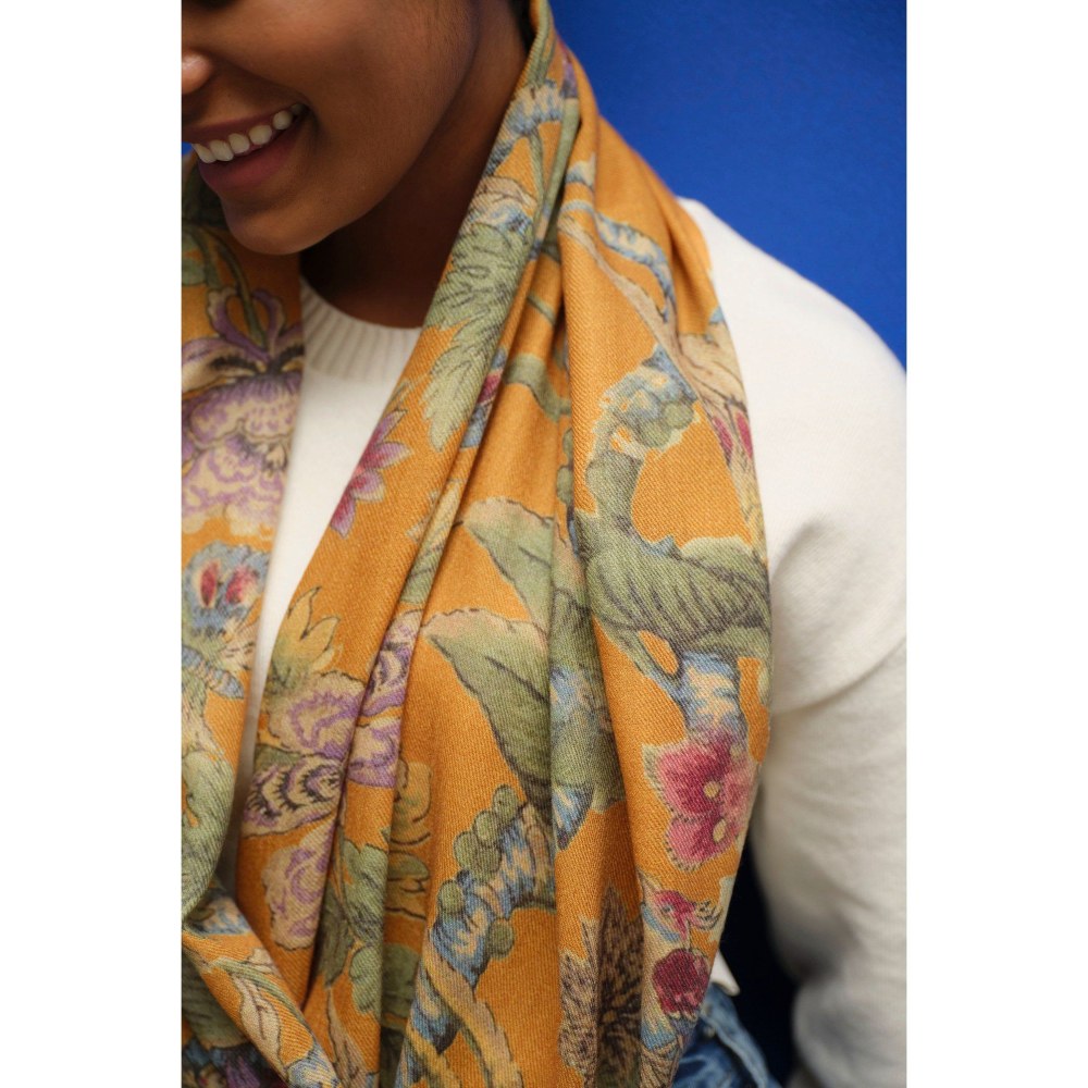 Janavi India Serenade in Shahbano Twill Scarf