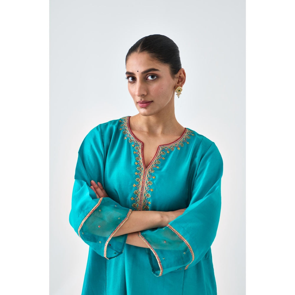 Janki India Turquoise Silk Dupion Embroidered Kurta with Pant and Dupatta (Set of 3)