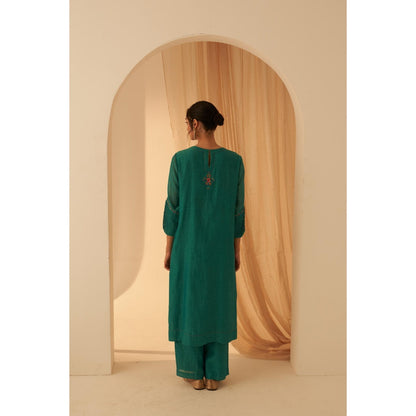 Janki India Ocean Turquoise Chanderi Pintuck Pleats Kurta with Pant and Dupatta (Set of 3)