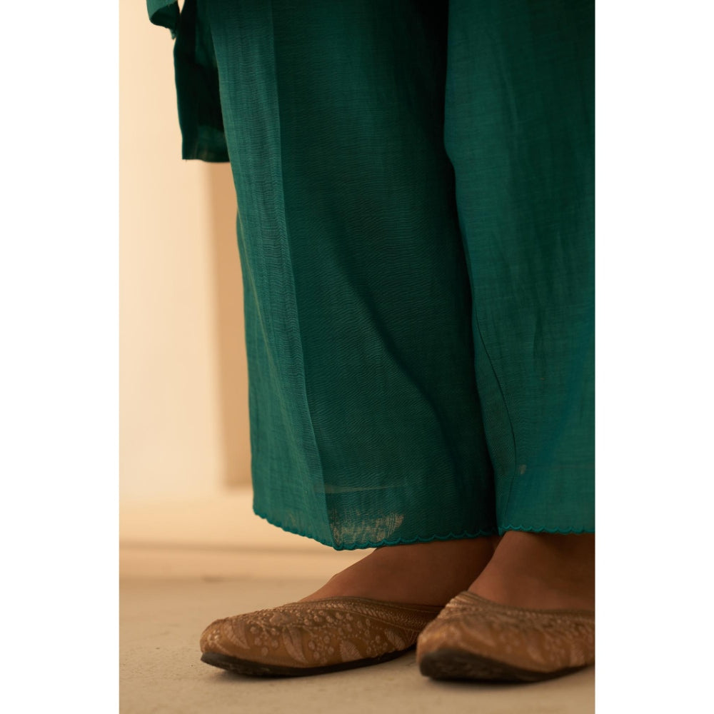 Janki India Ocean Turquoise Chanderi Pintuck Pleats Kurta with Pant and Dupatta (Set of 3)