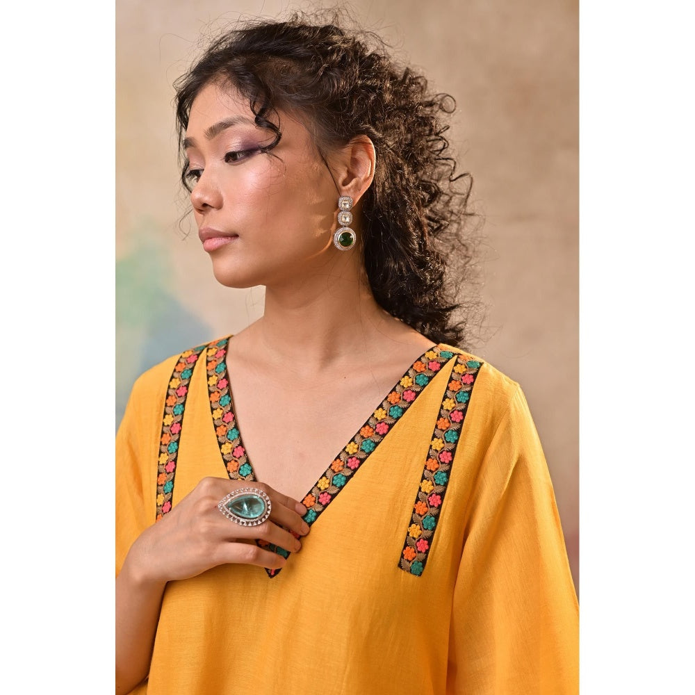 Jasashi Yellow Embroidered Kurta with Pant (Set of 2)