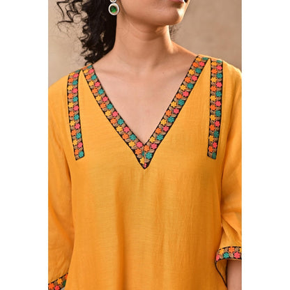 Jasashi Yellow Embroidered Kurta with Pant (Set of 2)