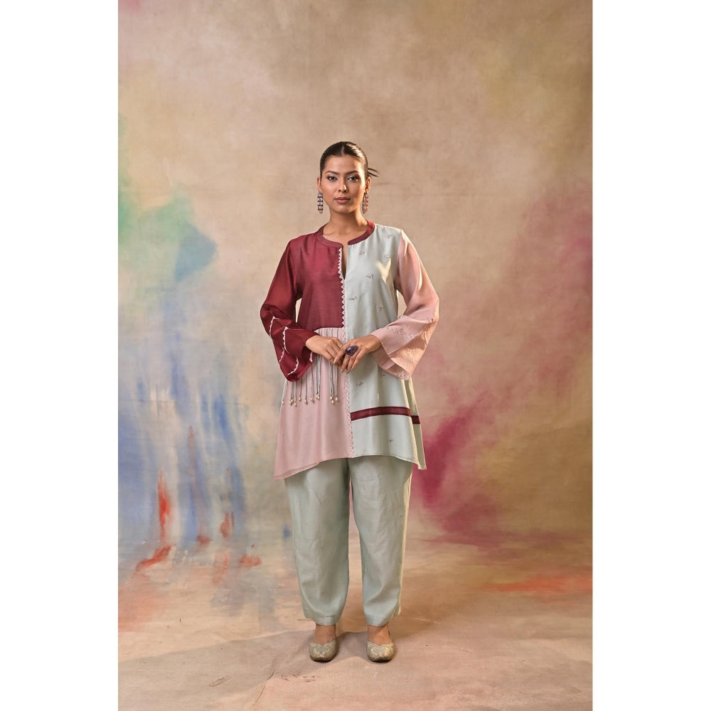 Jasashi Multicolour Asymmetric Embroidered Kurta with Pant (Set of 2)