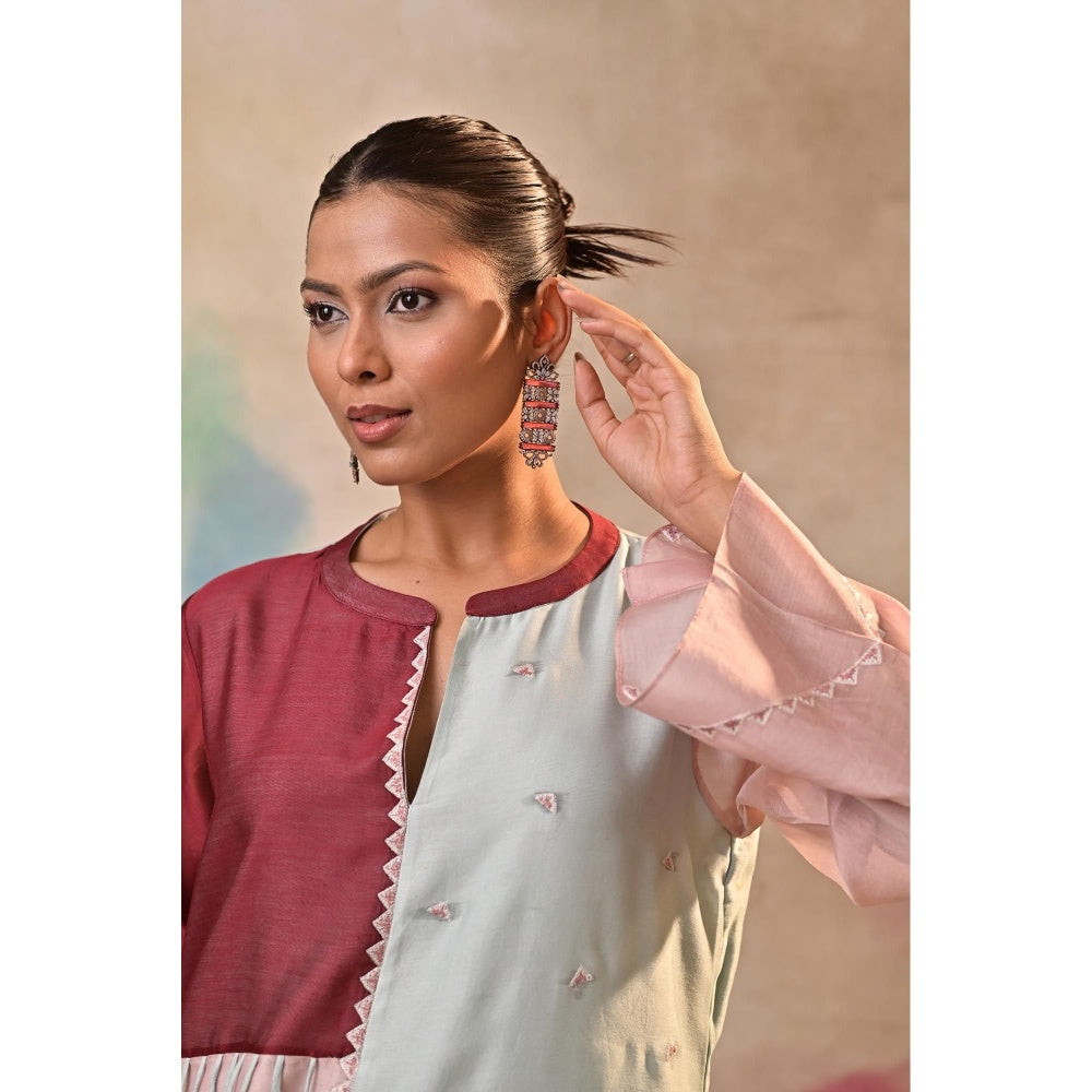 Jasashi Multicolour Asymmetric Embroidered Kurta with Pant (Set of 2)