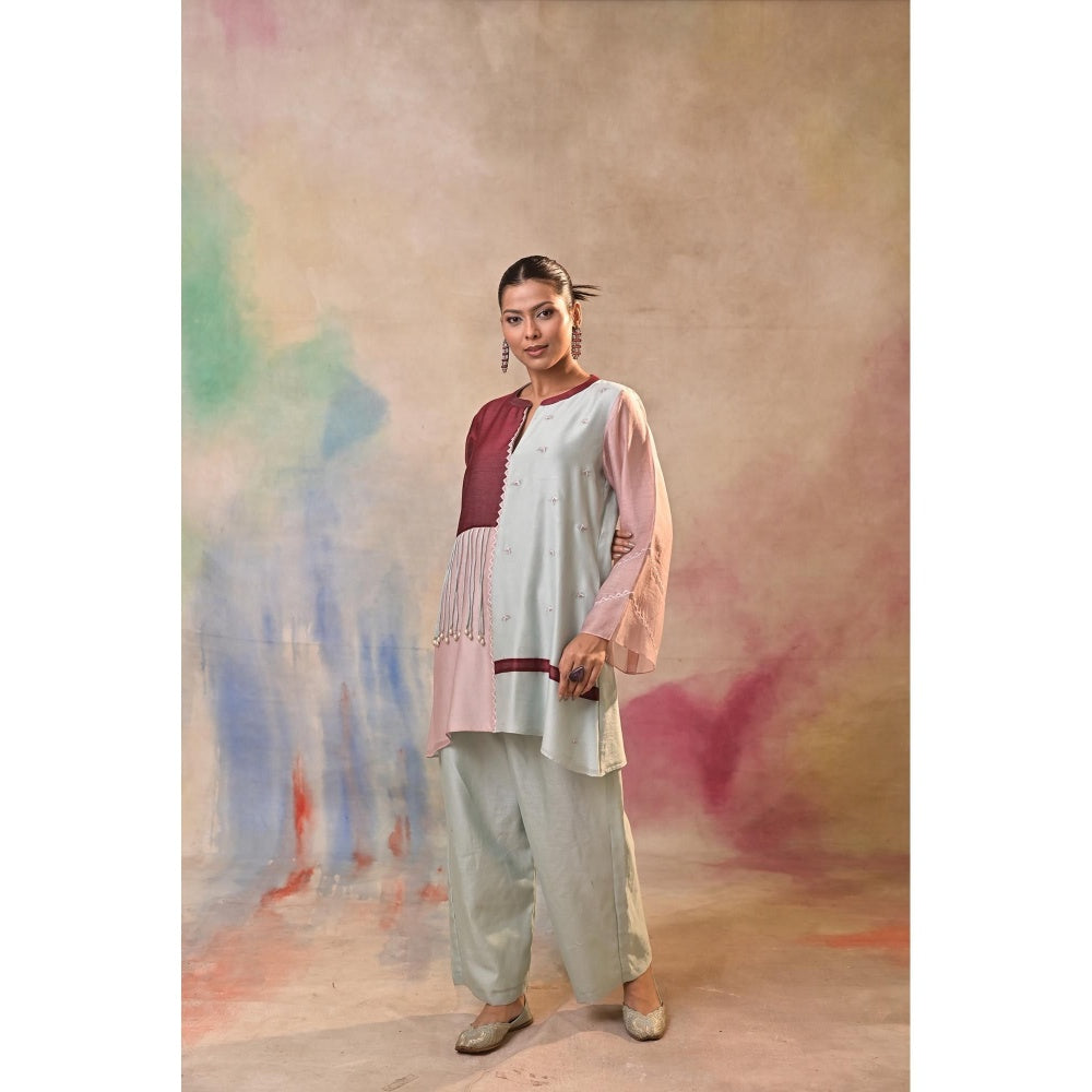 Jasashi Multicolour Asymmetric Embroidered Kurta with Pant (Set of 2)