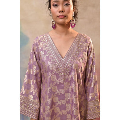 Jasashi Lavender Brocade Kurta with Pant and Potli Bag (Set of 3)