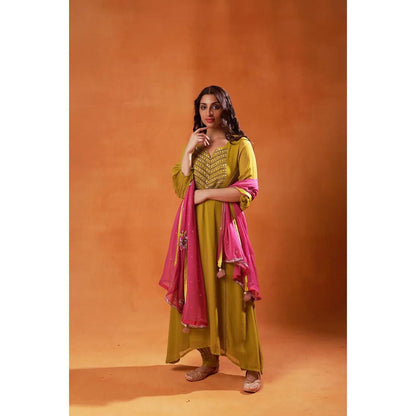 Jasashi Olive Green Embroidered Kurta with Salwar and Dupatta (Set of 3)