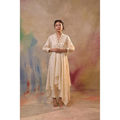 Jasashi Beige Beige Accent Indo-Western Kurta with Pant (Set of 2)