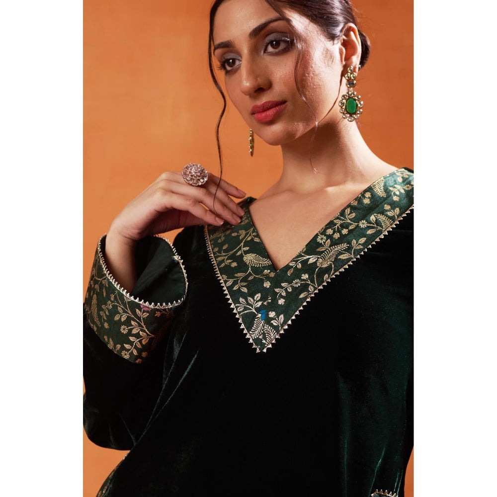 Jasashi Green Velvet Embroidered Kurta with Palazzo (Set of 2)