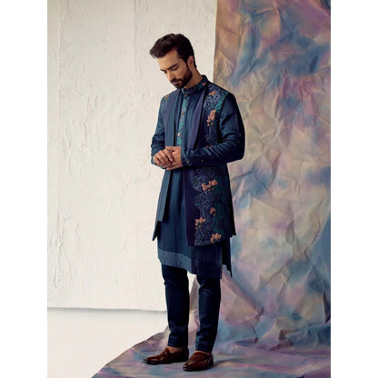 Jatin Malik Portrait In Peacock Blue Shrug (Set of 3)