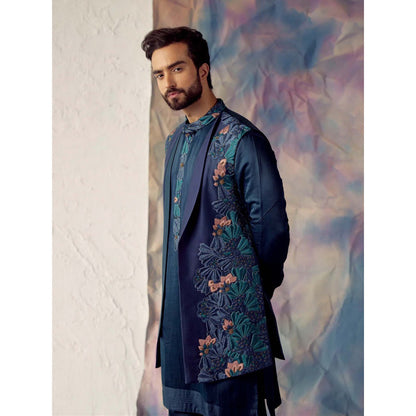 Jatin Malik Portrait In Peacock Blue Shrug (Set of 3)