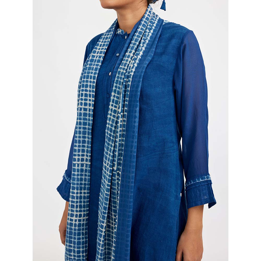JAYATI GOENKA Blue Co-ord with Jg Signature Button Knot Detail (Set of 3)