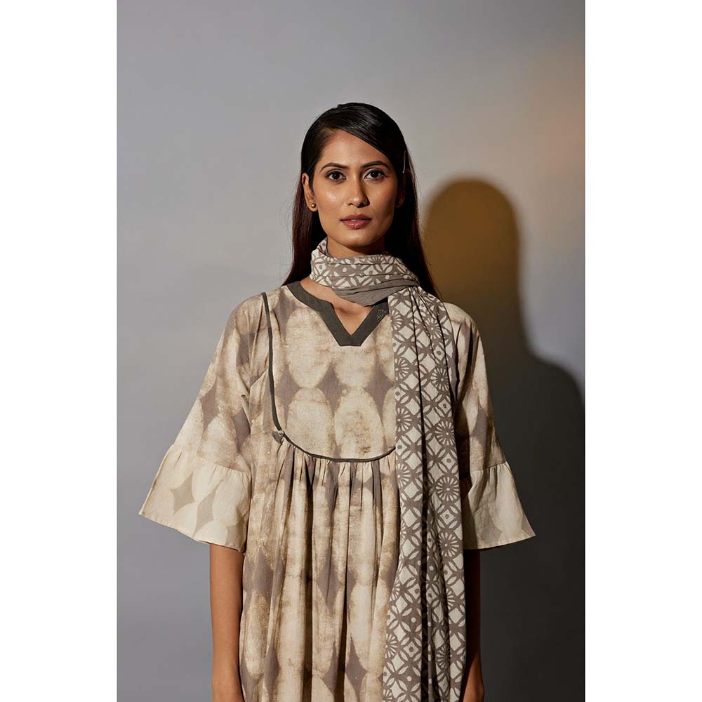 JAYATI GOENKA 24 X 7 Rooted Beige Printed Co-Ord (Set of 5)