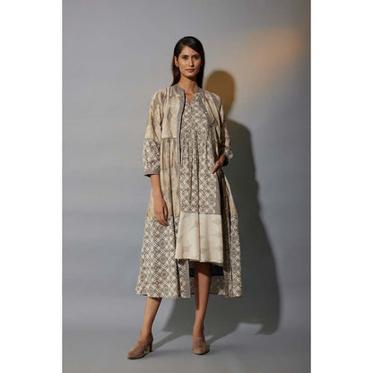 JAYATI GOENKA 24 X 7 Grey Ruffled Dress Co-Ord (Set of 4)