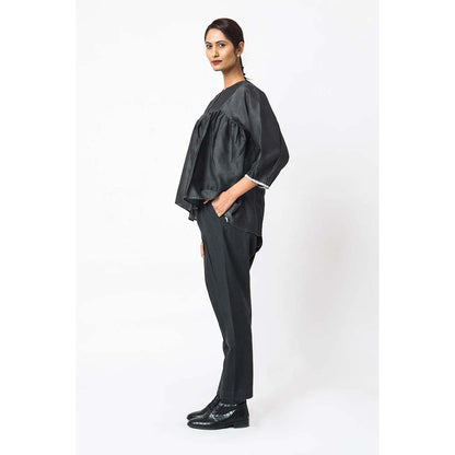 JAYATI GOENKA Solid Carbon Top