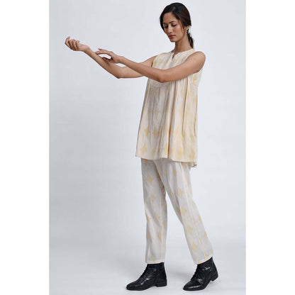 JAYATI GOENKA Hay Easy Co-Ord (Set of 2)