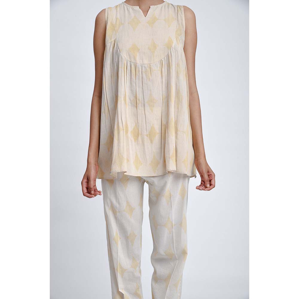 JAYATI GOENKA Hay Easy Co-Ord (Set of 2)