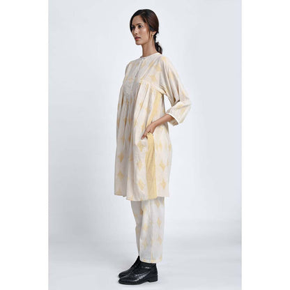 JAYATI GOENKA Hay Co-Ord (Set of 2)