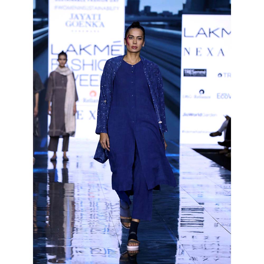 JAYATI GOENKA Blue Solid Tunic